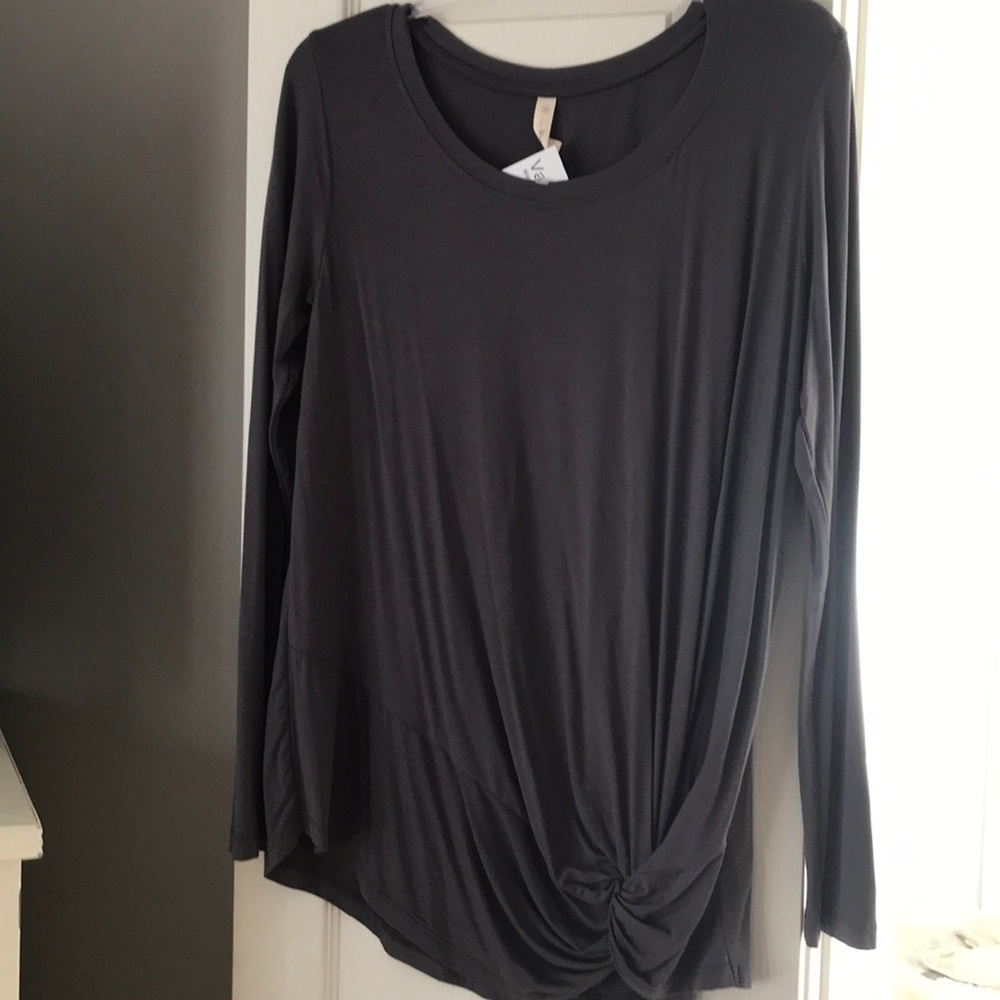 Gray knotted tee